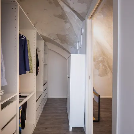 Dell'arco Apartment