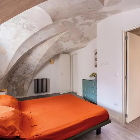 Dell'arco Apartment